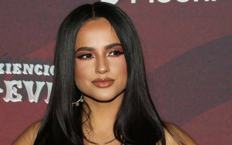 Becky G bonita estrella imagen