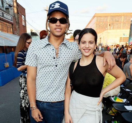 Becky G actriz caliente fotos