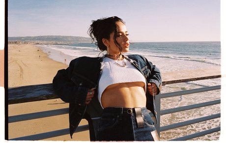 Becky G star du porno en haute qualité collection