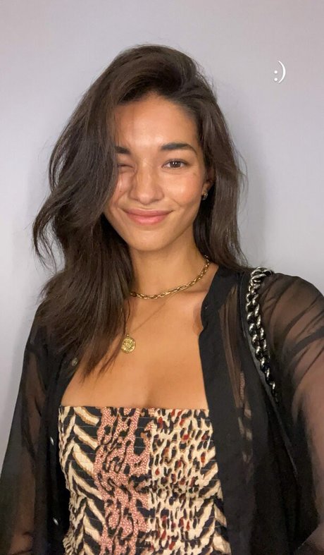 Anelia Moor nus star du porno archive