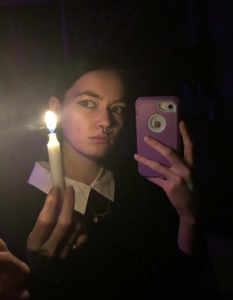 peacheyscreams belle étoile galeries