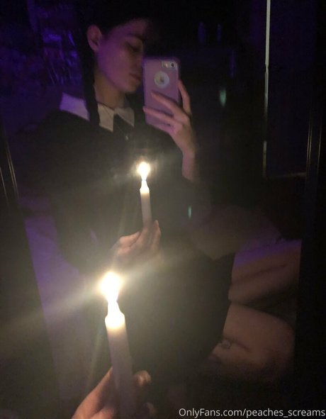 peacheyscreams modelo de arte imagen