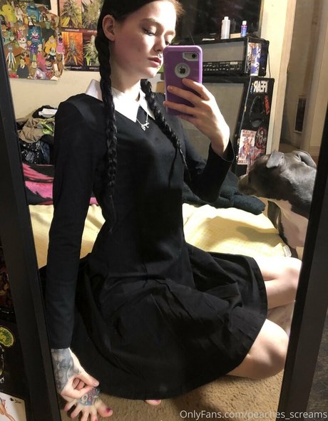 peacheyscreams bonita modelo galería