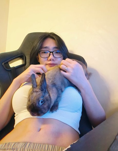 Poon Wrunya estrella porno de alta calidad fotos