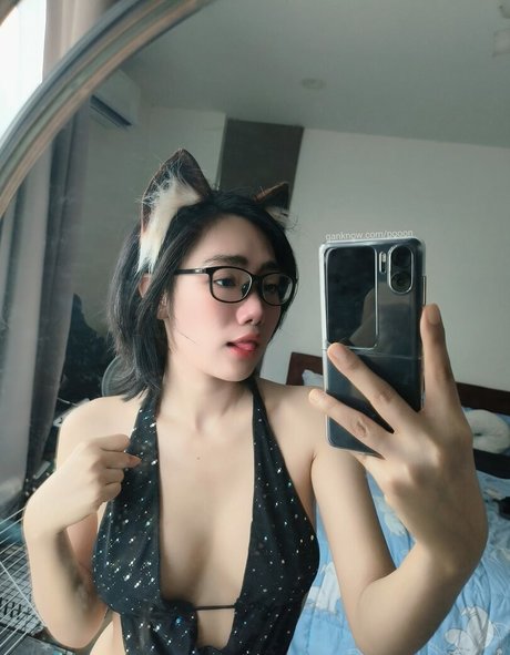 Poon Wrunya estrella porno exclusiva imagen