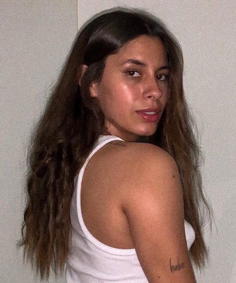 Fernanda Mota Farhat arte estrella porno imágenes