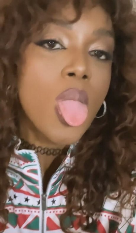 Princesa nerd onlyfans alta definición sexy foto