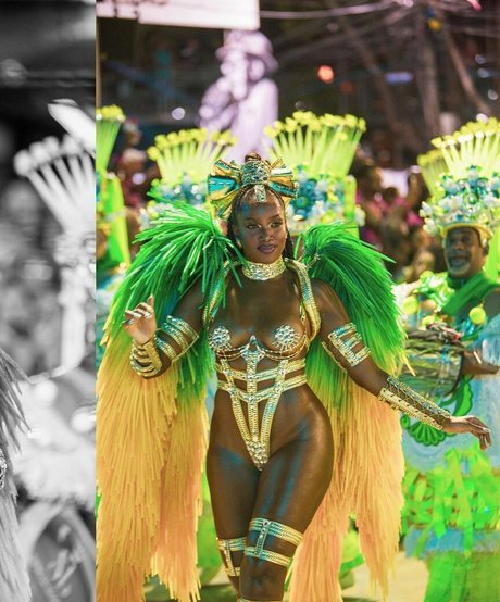 Iza Cantora joli modèle archive