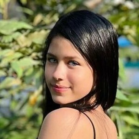 soyisabelasalar model adult images