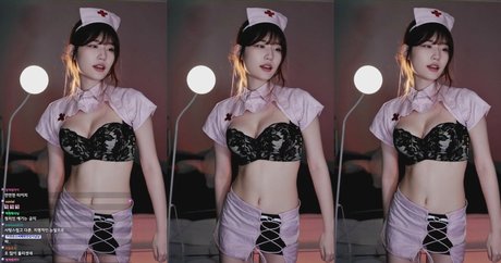 yule__0 03 jolie star du porno des photos