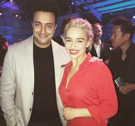 Emilia Clarke belle star du porno des photos