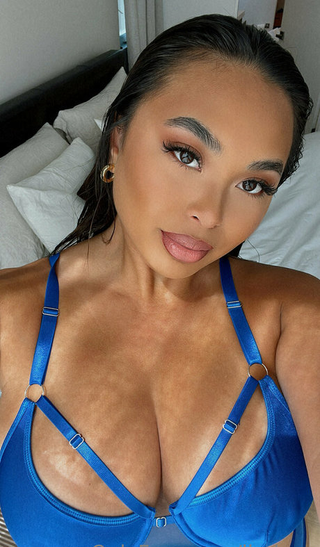 Linda Vo estrella sexy galerías