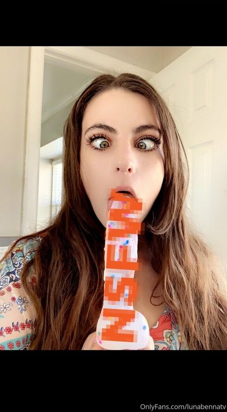 lunabennatv actriz de desnudos imagen