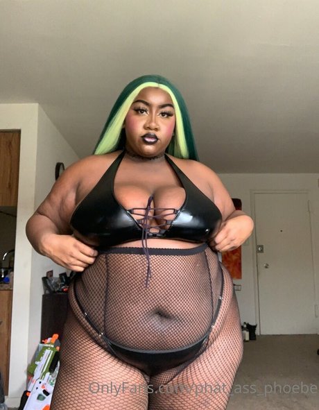 phat ass phoebe modelo hermosa imagen