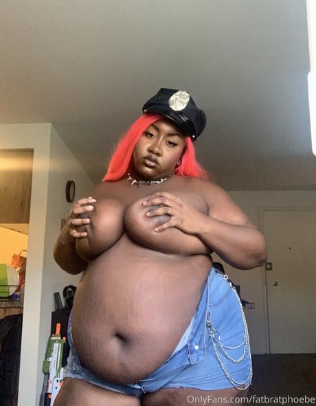 phat ass phoebe étoile chaude photos