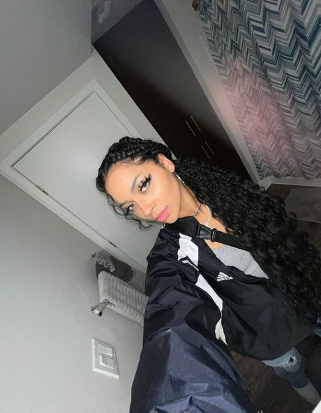 be rave hermosa estrella porno imágenes