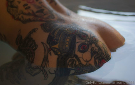 marizombie666 art modèle galeries