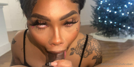 therealvickyy star du porno sexy des photos