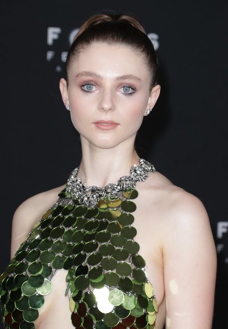 Thomasin Mckenzie arte estrella porno imagen