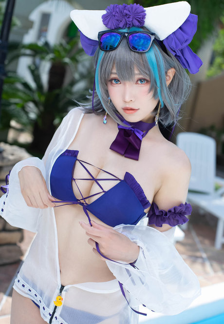 eeelyeee modelo hermosa foto