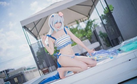 eeelyeee actrice libre galerie