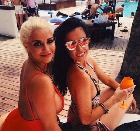 Sienna Day beau modèle des photos