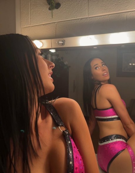 Emily Jaye actrice artistique image