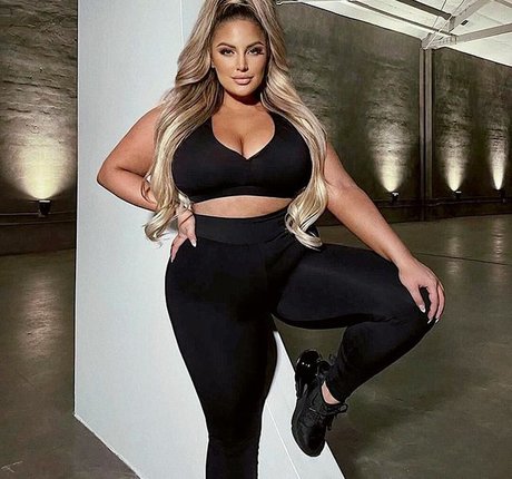 Ashley Alexiss estrella hermosa galería