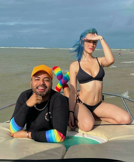 Belle Kaffer actrice de grande qualité collection