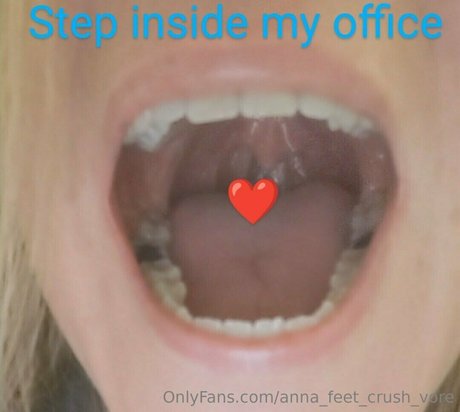 anna feet crush vore hermosa estrella imagen