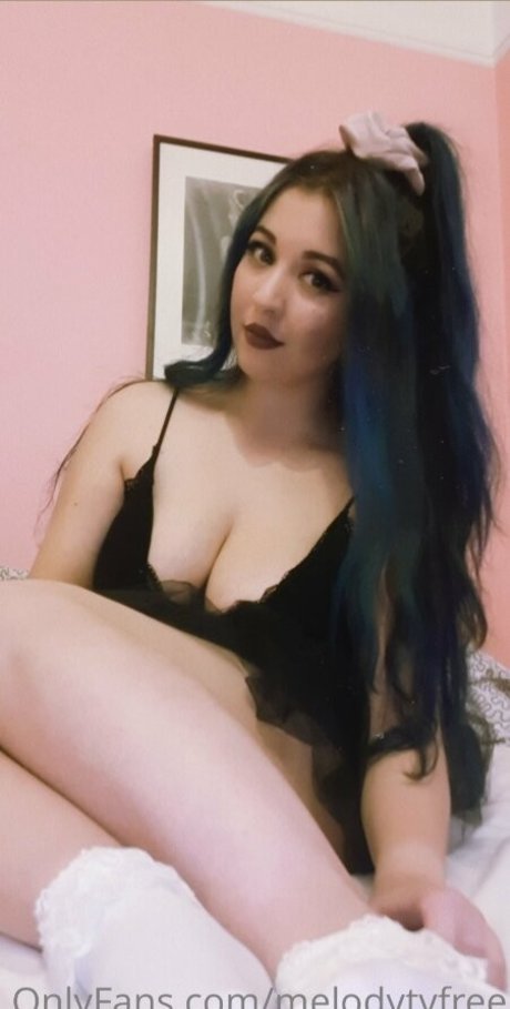 melodytvv desnudos estrella porno fotos