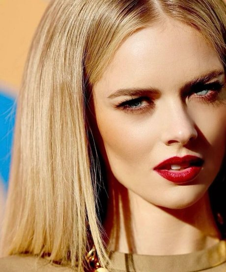 Samara Weaving star du porno érotique photos