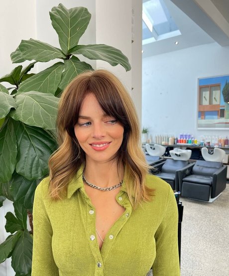 Samara Weaving estrella adulta galerías