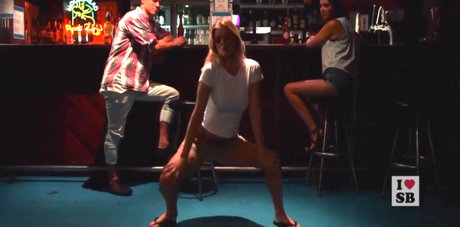 Samara Weaving estrella porno hermosa fotos