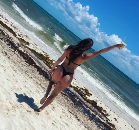 Imogen Thomas star pictures