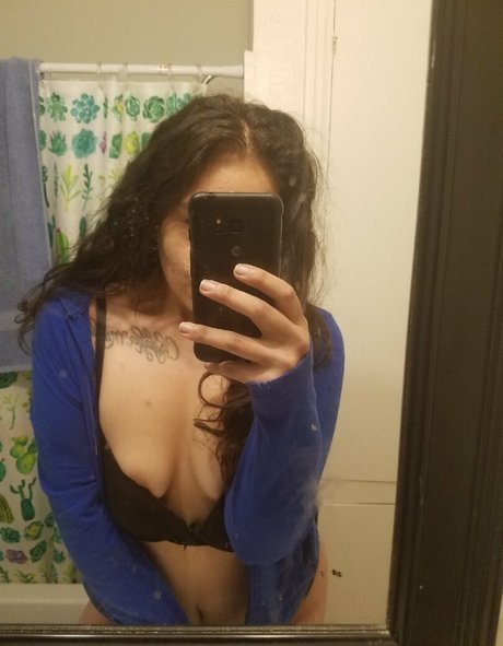 little pockets210 actrice de nus galeries