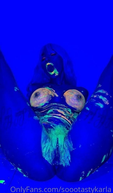 soootastykarla modèle artistique galerie