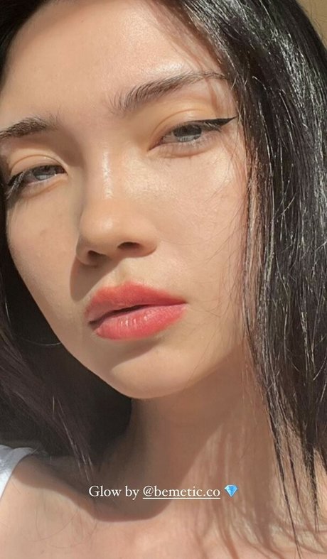 Aya Shalkar estrella porno bonita imagen