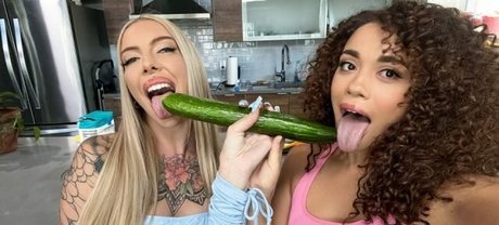 Willow Ryder estrella porno atractiva imágenes