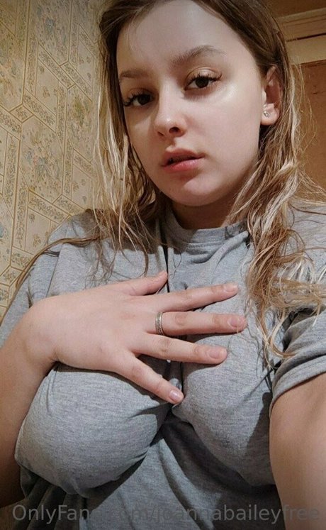joannabaileyfree model pretty pics