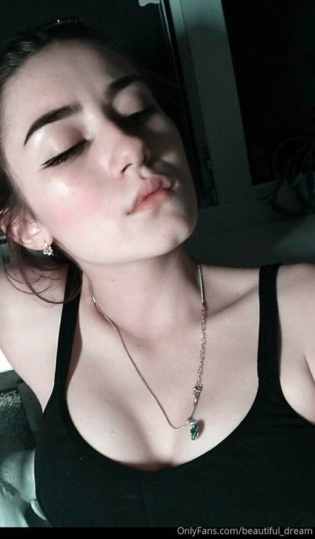 veryniceice modelo pornografico archivo