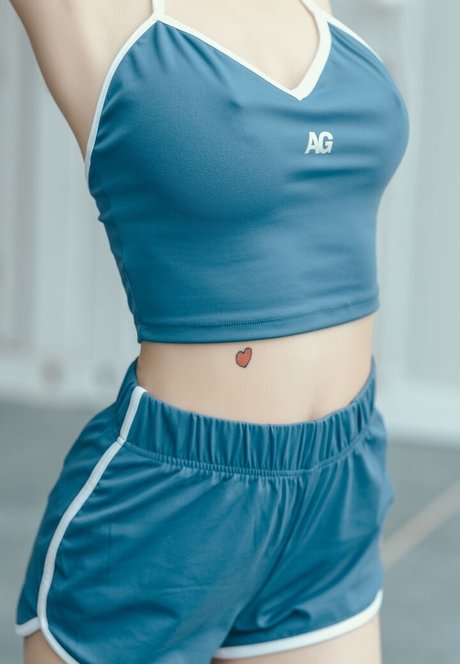 Taoliangazhai modelo agradable imágenes