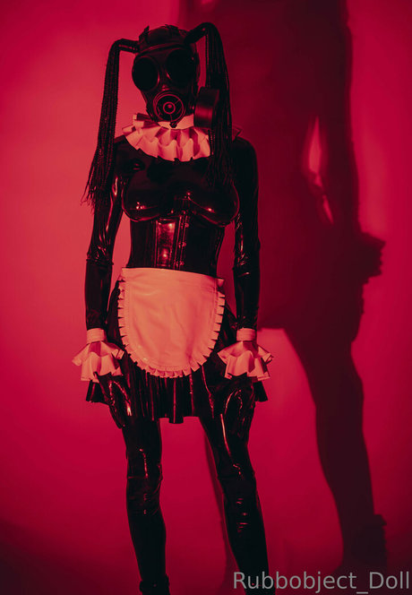 rubbobject doll modèle sexy galerie