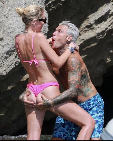 Chiara Ferragni étoile parfaite galeries