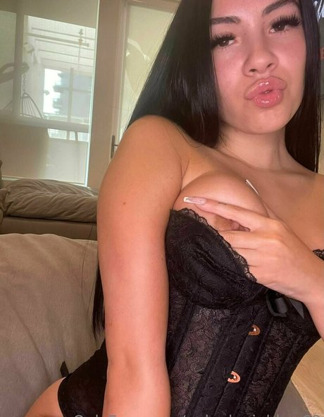 youngnsexy18 actrice adulte collection