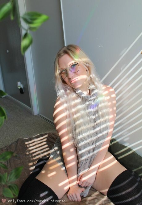 sarahsuniverse actriz de alta calidad imagen