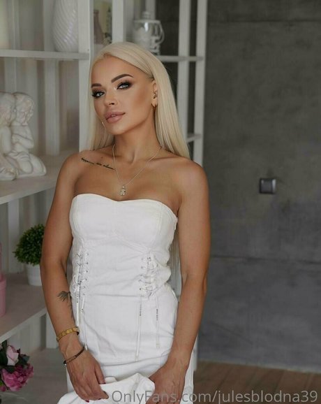Julesblodna39 desnudos de modelos galería