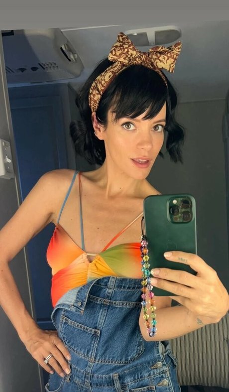 Lily Allen sex pornstar img