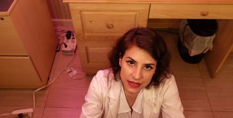 Irma La Dulce ASMR modelo desnudos imagen