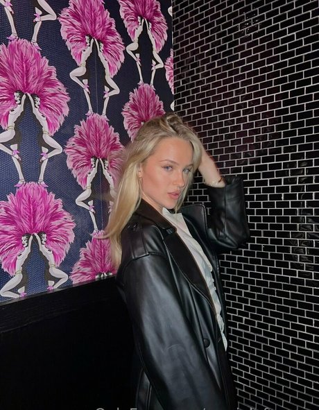 marielafemme pretty actress galleries